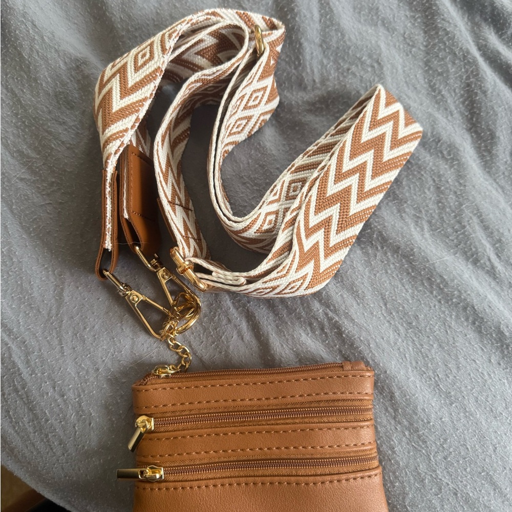 Brown Leather Crossbody Bag with Patterned Strap